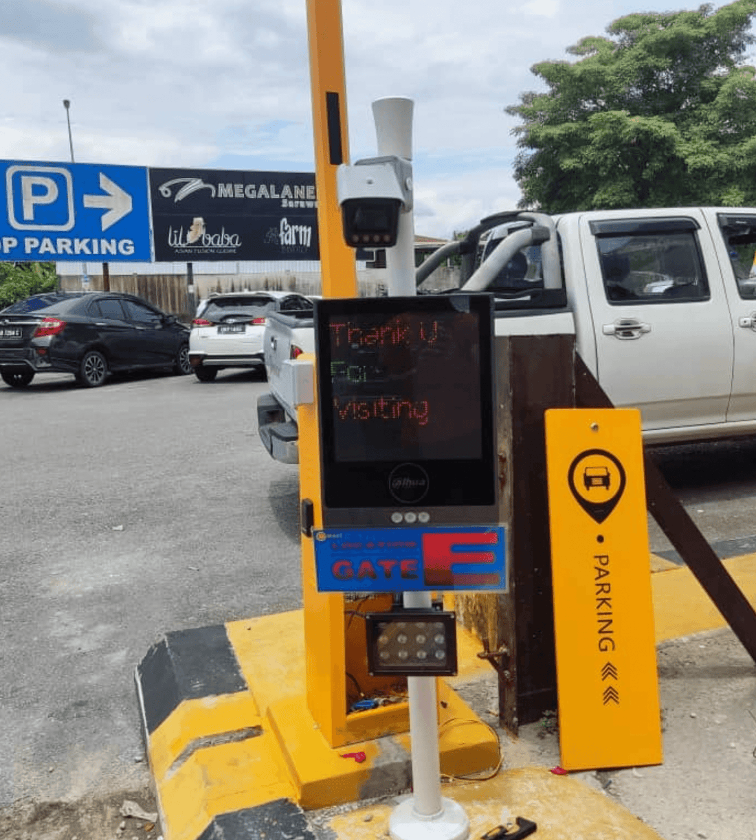 Kuching Car Plate Recognition LPR  Barrier System Installation