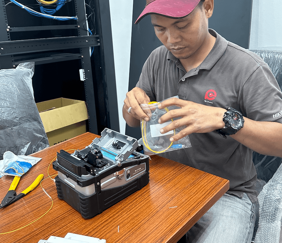 Professional Fiber Splicing Services in Lawas, Sarawak | HJ Security